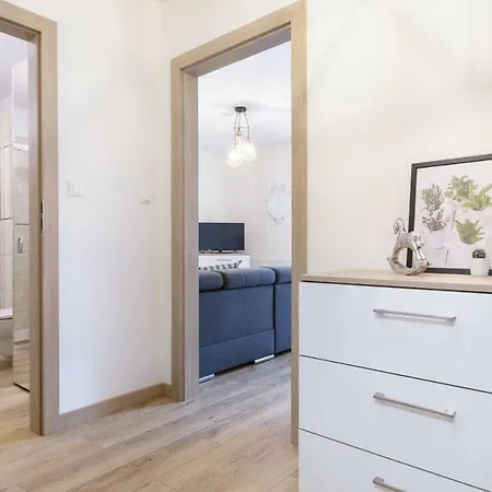 Good Time Centrum Strzelecka A アパート